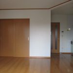 (居間)